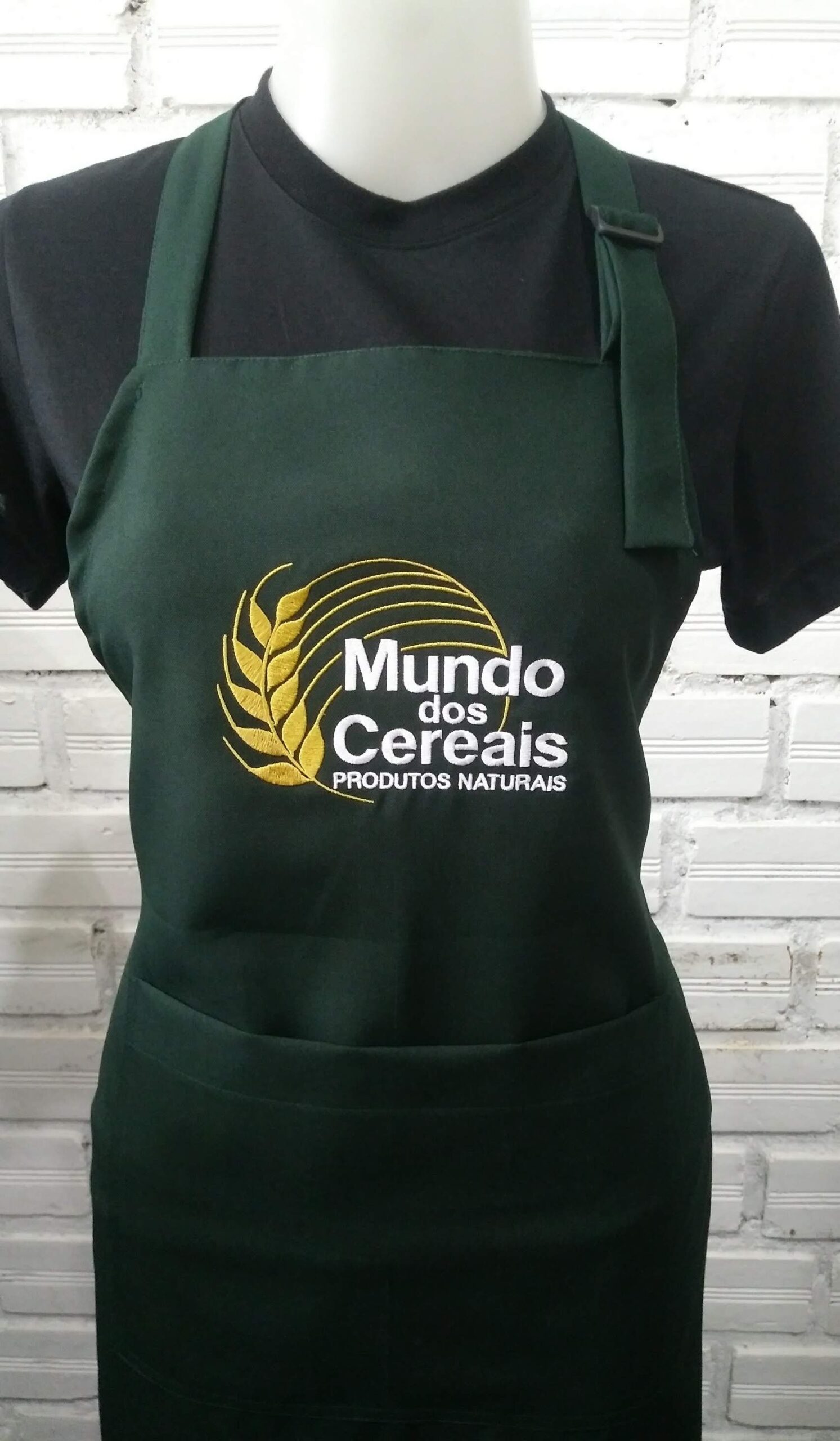 Avental com logo bordada para empresas e comércio em Curitiba
