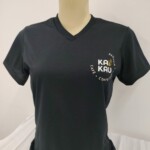 Camiseta decote em V Camiseta