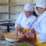 Dólmã Chef Branca com detalhes amarelo Dólmã Branca com Detalhes