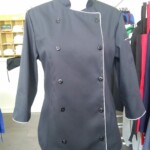 Dólmã Chef chumbo, manga 3/4, modelo feminino com detalhes em branco. Dólmã Chef - Uniformes Profissionais em Curitiba